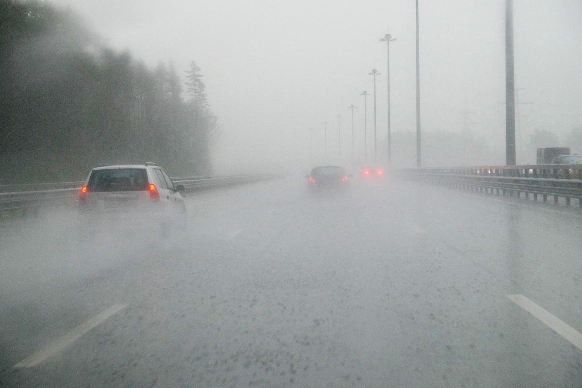 大雨阻碍了旅行